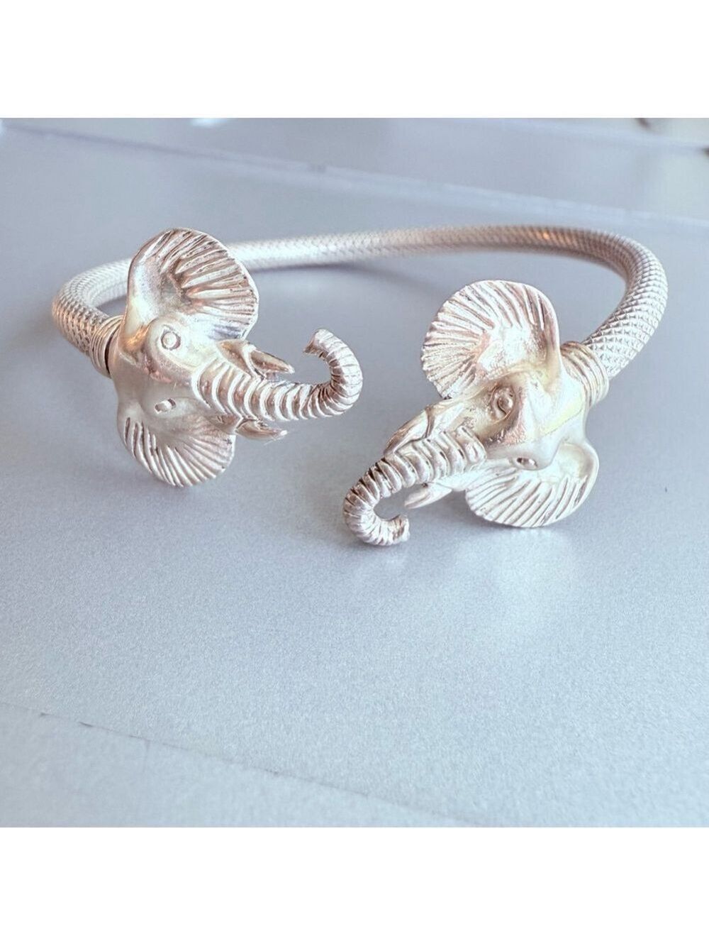 Sterling Silver 925 Elephant Heads Bangle Cuff Artisan Mesh Bracelet